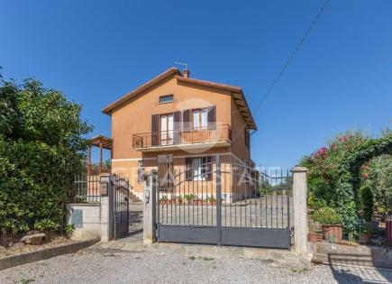 Villa für 220 000 euro in Castiglione del Lago, Italien
