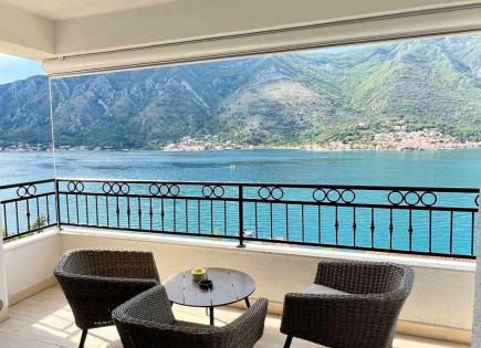 Apartamento para 399 000 euro en Dobrota, Montenegro