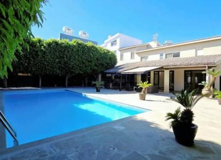 Haus für 6 000 euro pro Monat in Limassol, Zypern