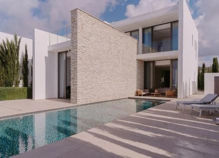 Haus für 8 000 euro pro Monat in Paphos, Zypern
