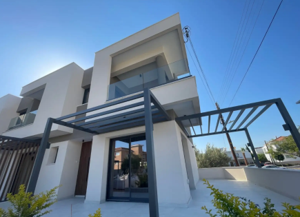 Maison pour 1 500 Euro par mois à Agios Theodoros, Chypre