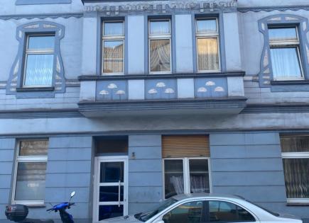 Commercial apartment building for 250 000 euro in Duisburg, Germany