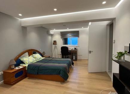 Apartamento para 1 700 euro por mes en Limasol, Chipre
