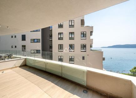 Appartement pour 239 400 Euro à Rafailovici, Monténégro
