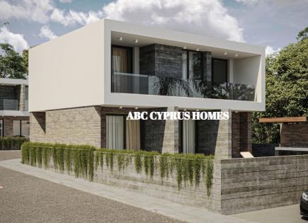 Villa for 640 000 euro in Paphos, Cyprus