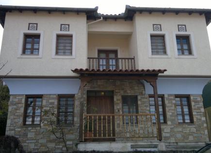 Maison pour 250 000 Euro à Larissa, Grèce