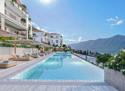 Apartamento para 405 379 euro en Dobrota, Montenegro