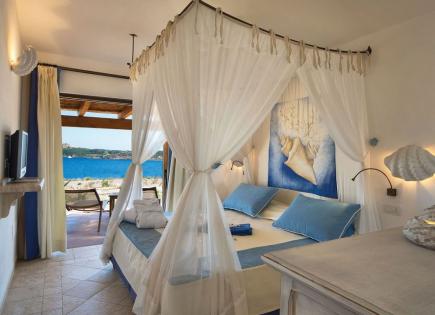 Hotel für 16 000 000 euro in Alghero, Italien