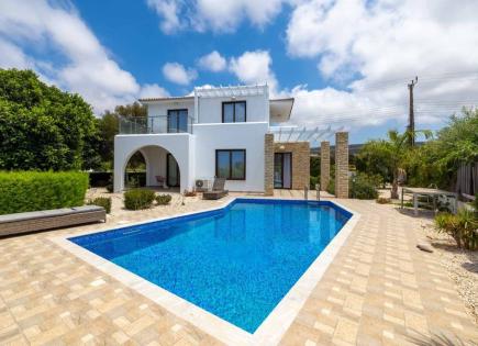 Flat for 550 000 euro in Paphos, Cyprus