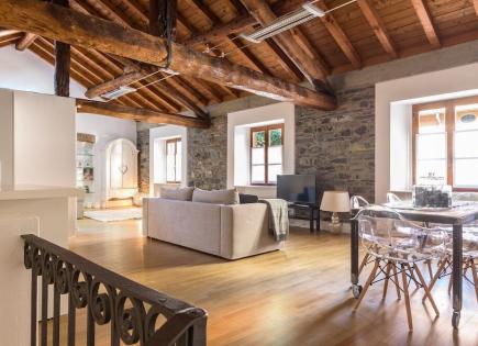 Gewerbeimmobilien für 9 000 000 euro in Comer See, Italien