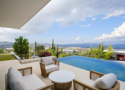 Casa para 7 000 euro por mes en Tsada, Chipre