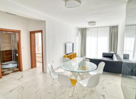 Apartamento para 1 200 euro por mes en Petrovac, Montenegro