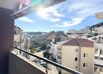 Piso para 125 000 euro en Budva, Montenegro