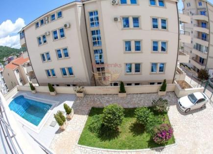 Wohnung für 230 000 euro in Budva, Montenegro