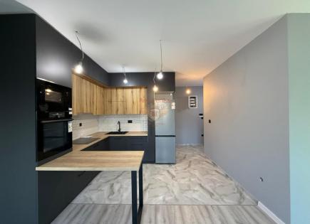 Piso para 230 000 euro en Herceg-Novi, Montenegro