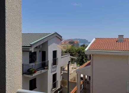Piso para 320 000 euro en Budva, Montenegro