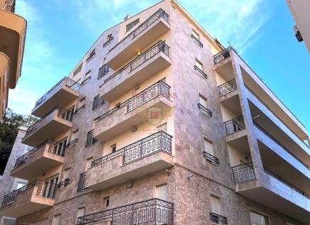 Piso para 235 000 euro en Budva, Montenegro