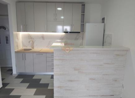 Wohnung für 135 000 euro in Herceg-Novi, Montenegro