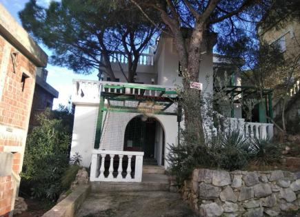House for 130 000 euro on Lustica peninsula, Montenegro