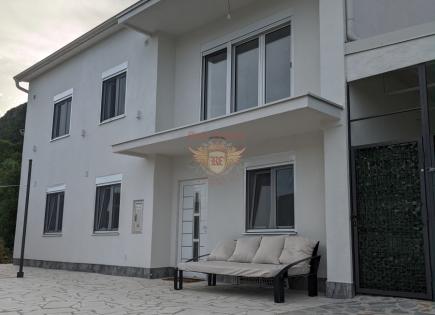 Maison pour 340 000 Euro à Herceg-Novi, Monténégro