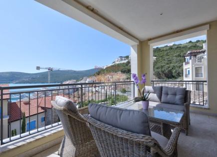 Appartamento per 887 000 euro sulla penisola di Luštica, Montenegro