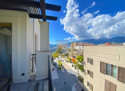 Piso para 620 000 euro en Tivat, Montenegro
