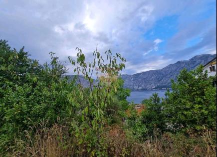 Terrain pour 130 000 Euro à Kotor, Monténégro