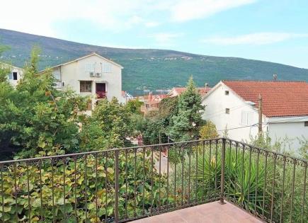 Haus für 400 000 euro in Herceg-Novi, Montenegro