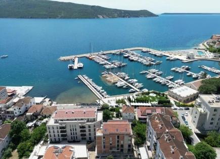 Wohnung für 205 000 euro in Herceg-Novi, Montenegro