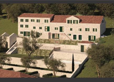 Terreno per 1 115 000 euro a Tivat, Montenegro