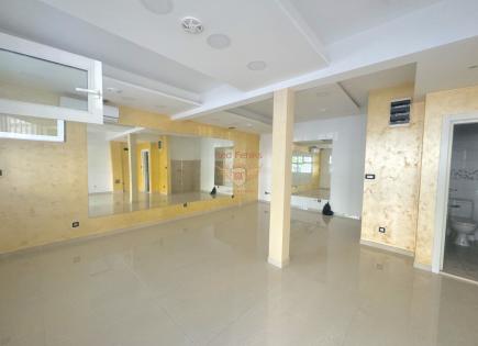 Gewerbeimmobilien für 165 000 euro in Budva, Montenegro