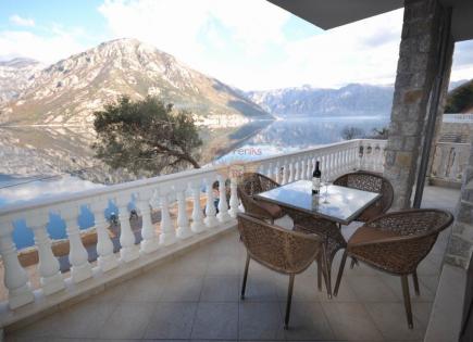 Haus für 820 000 euro in Kotor, Montenegro