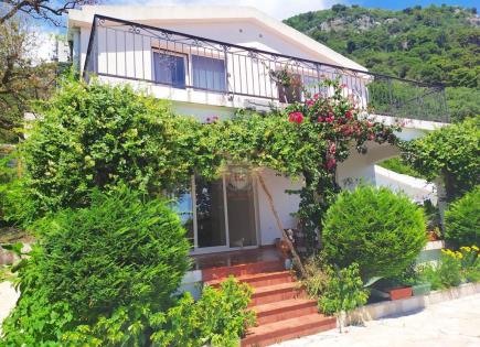 House for 330 000 euro in Budva, Montenegro