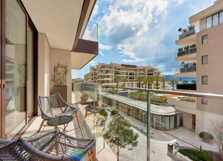 Piso para 1 350 000 euro en Tivat, Montenegro