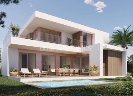 Villa for 469 000 euro in Orihuela, Spain