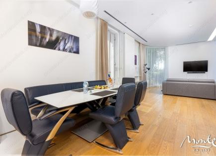 Apartment für 880 000 euro in Becici, Montenegro