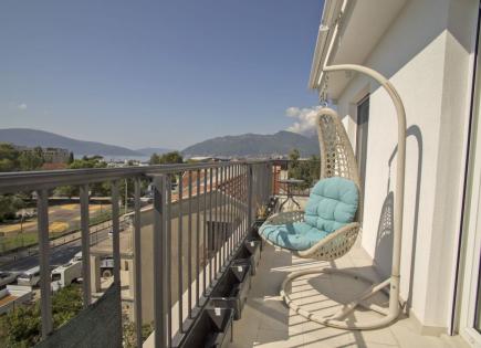 Apartment für 275 000 euro in Tivat, Montenegro