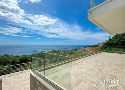 Villa para 700 000 euro en Rezevici, Montenegro
