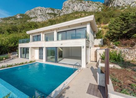 Villa pour 1 100 000 Euro à Sveti Stefan, Monténégro