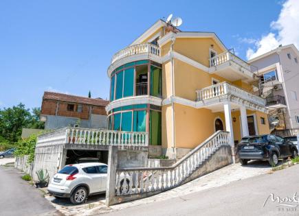 Villa pour 750 000 Euro à Tivat, Monténégro