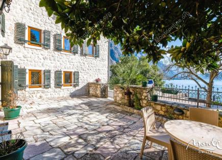 Villa pour 1 750 000 Euro à Orahovac, Monténégro