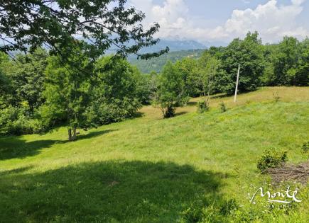 Terrain pour 111 000 Euro à Kolasin, Monténégro
