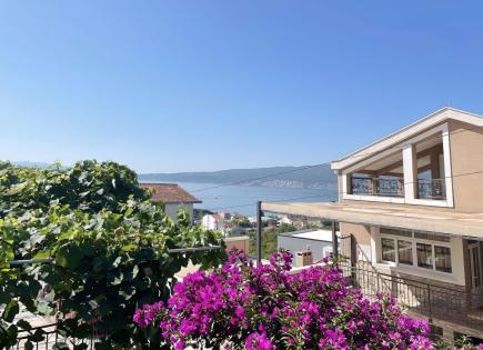 Villa for 273 000 euro in Bijela, Montenegro