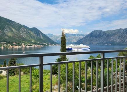 Apartment für 255 000 euro in Dobrota, Montenegro