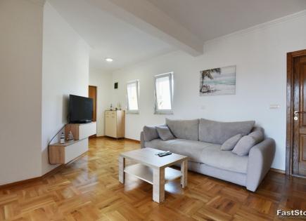 Appartement pour 140 000 Euro à Bijela, Monténégro