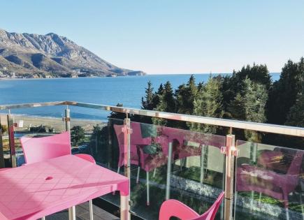 Apartamento para 390 000 euro en Becici, Montenegro