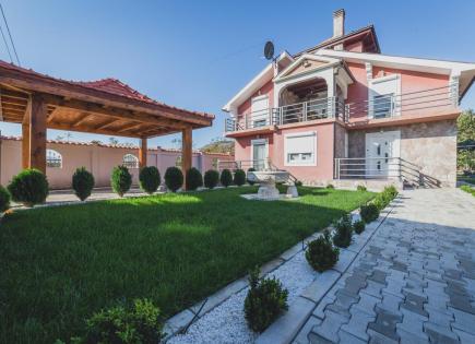 Villa für 472 500 euro in Podgorica, Montenegro