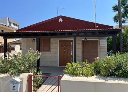 Bungalow para 275 000 euro en Lárnaca, Chipre