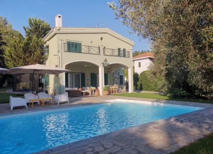 Villa for 1 450 000 euro in Kassandra, Greece