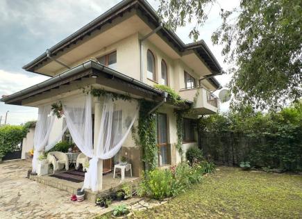 Cottage for 185 000 euro in Kableshkovo, Bulgaria